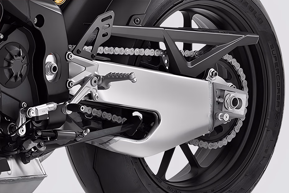Aprilia RSV4