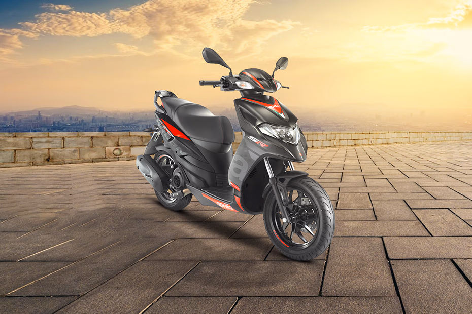 Aprilia SR 160 Carbon