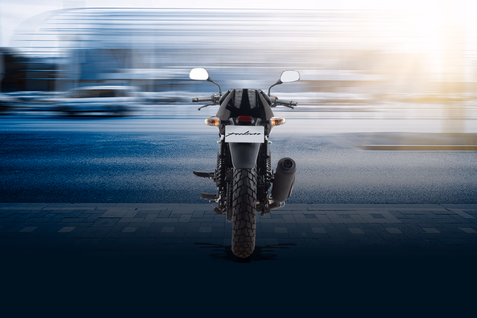 Bajaj Pulsar 150 Single Disc