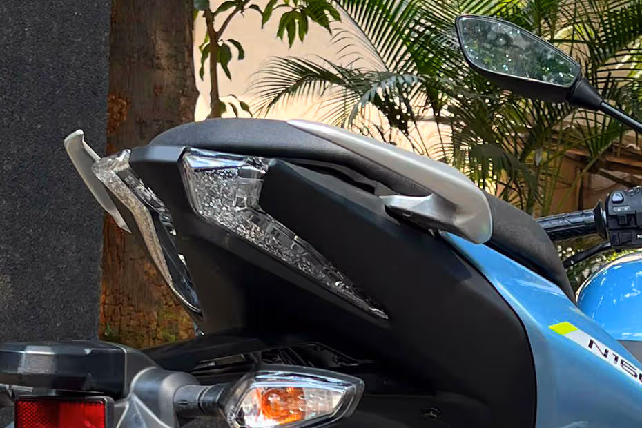 Bajaj Pulsar N160 Dual Channel ABS (With USD