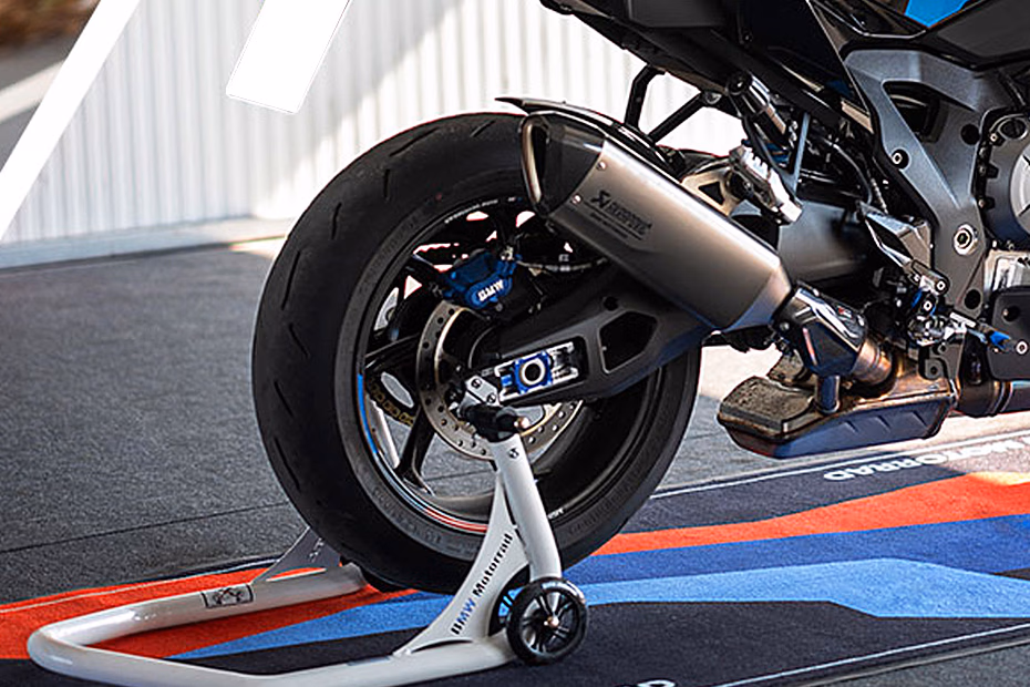 BMW M 1000 XR
