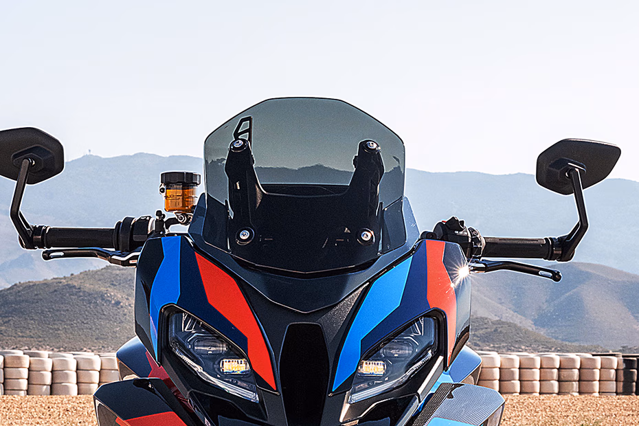 BMW M 1000 XR