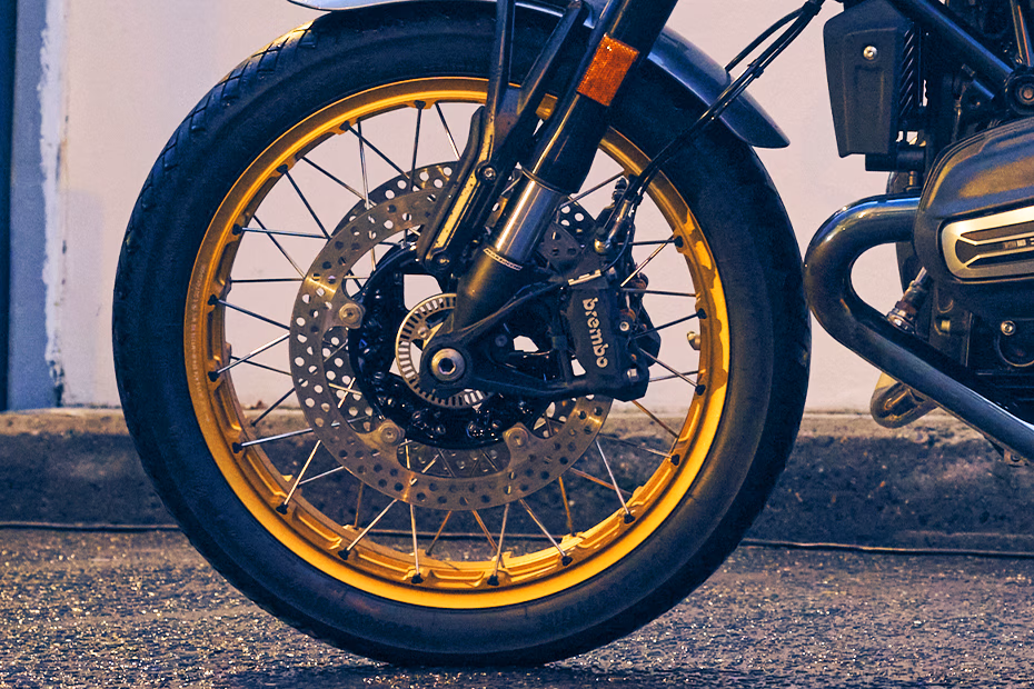 BMW R 12