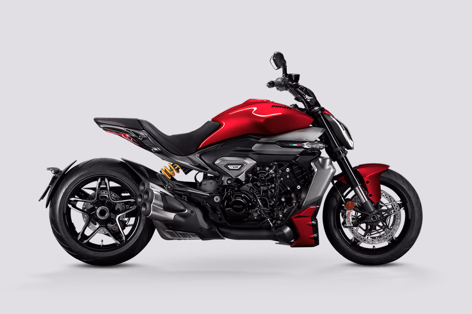 Ducati XDiavel V4