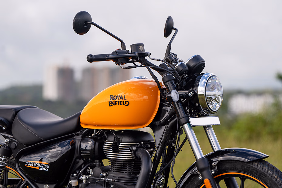 Royal Enfield Meteor 350 Fireball