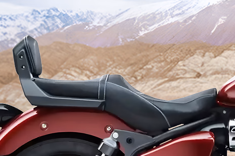 Royal Enfield Super Meteor 650 Celestial