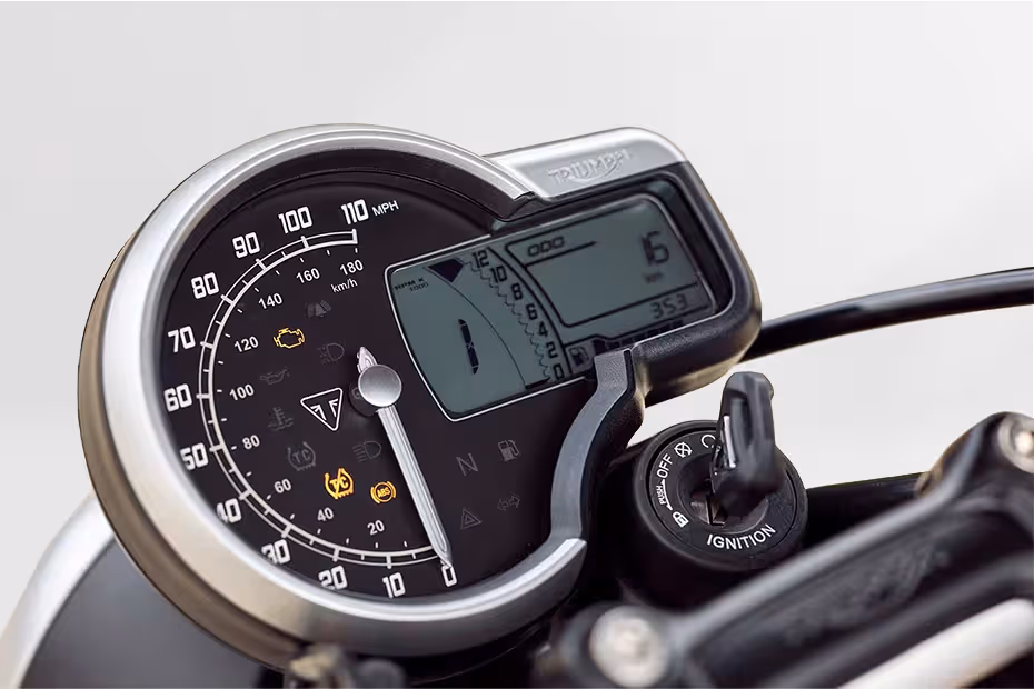Triumph Speed T4