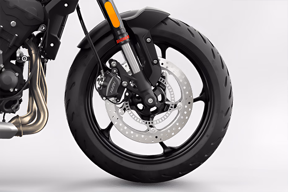 Triumph Trident 660