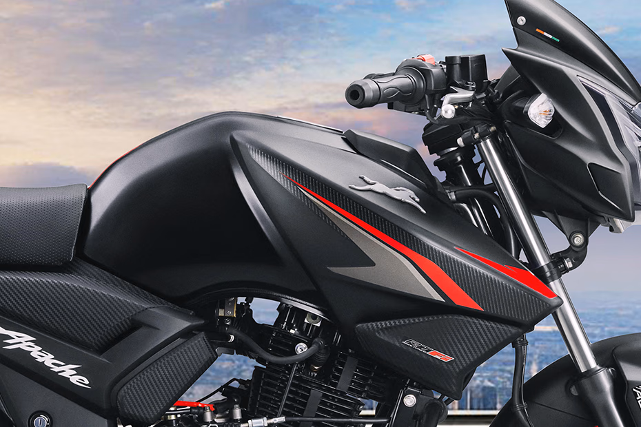 TVS Apache RTR 160 Racing Edition