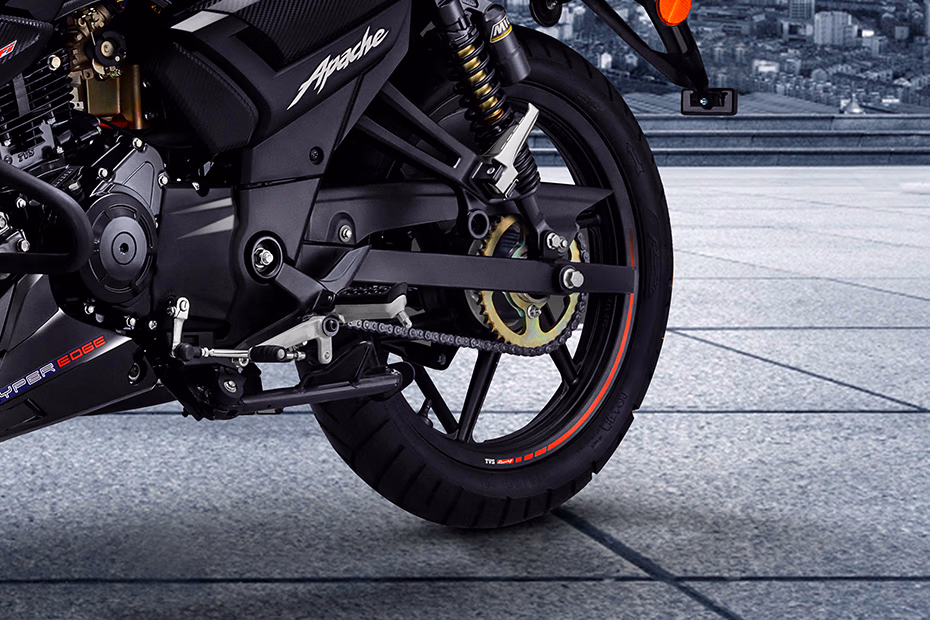 TVS Apache RTR 160 RM Drum Black Edition