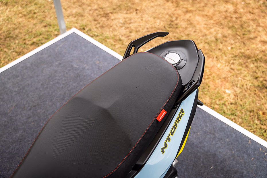 TVS NTorq 150 TFT