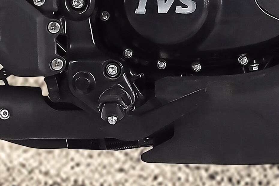 TVS Ronin Mid - Glacier Silver