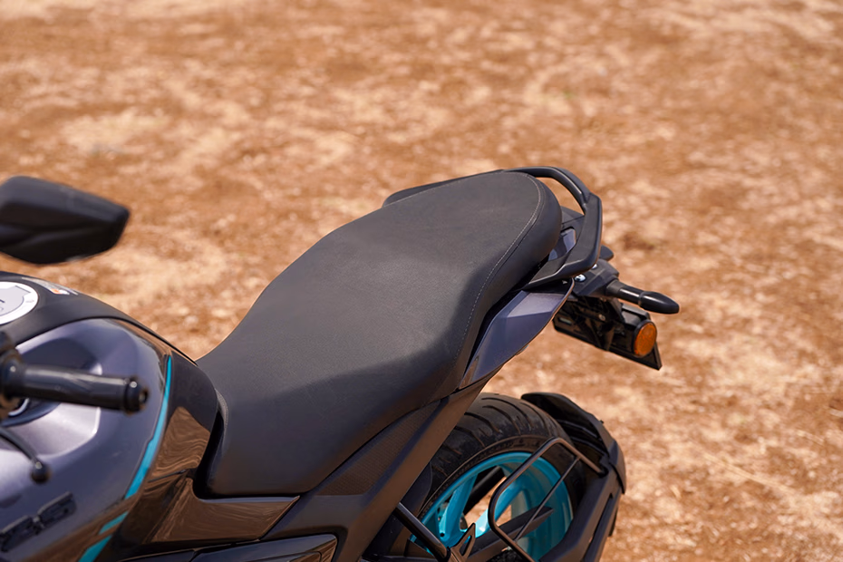 2025 Yamaha FZ-S Fi