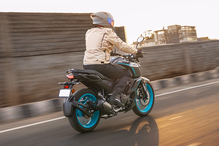 2025 Yamaha FZ-S Fi