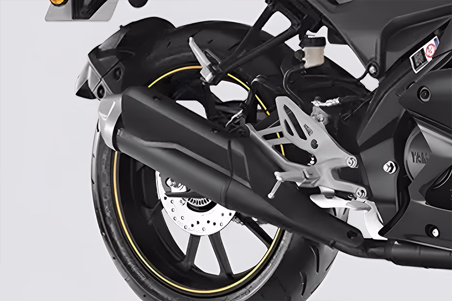 Yamaha R15 V4 Metallic Black