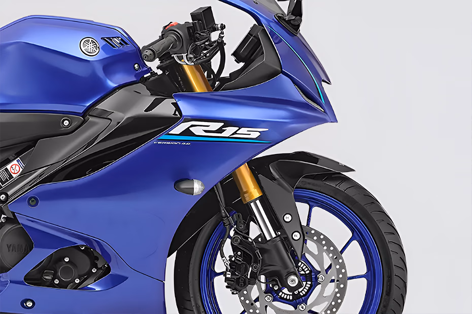 Yamaha R15 V4